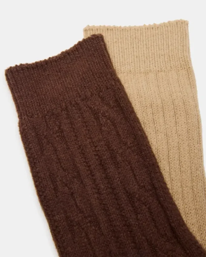 2 Pack Cable Texture Boot Socks Brown