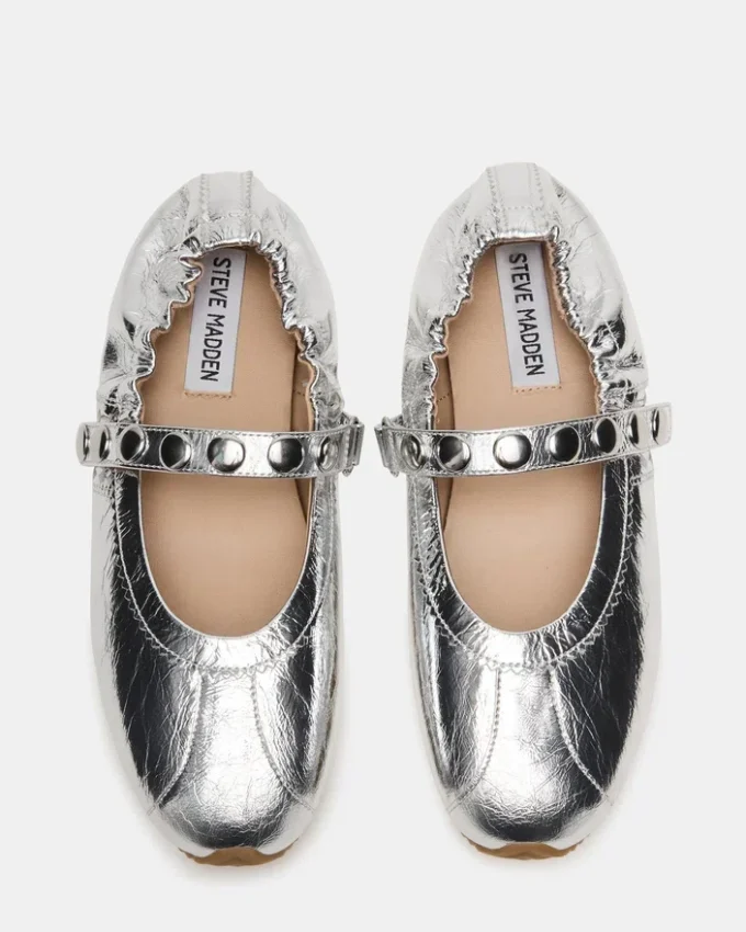 Anaya Silver Leather Studs Anaya Silver Leather Studs