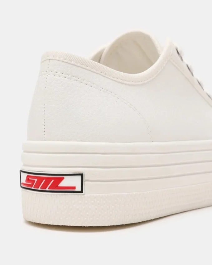 Bobbi White Bobbi White