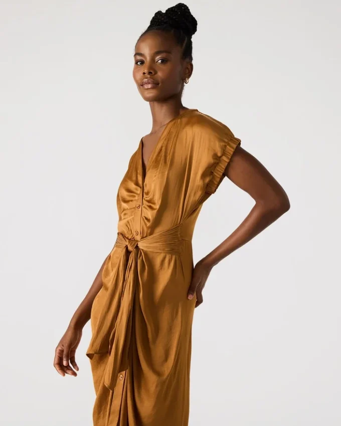 Bruno Dress Caramel Bruno Dress Caramel