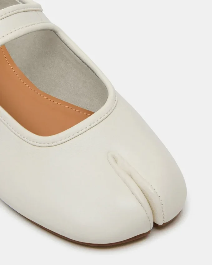Calara White Leather Calara White Leather