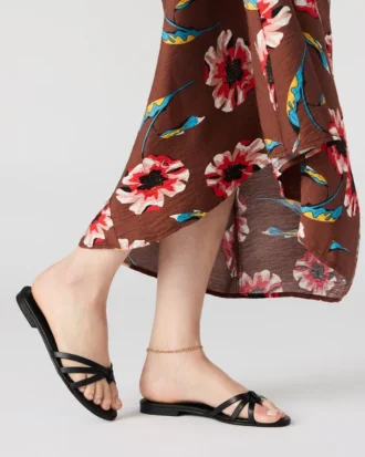 Calissi Black Leather