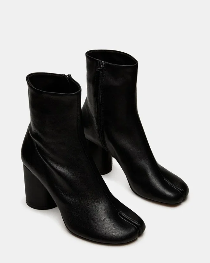 Caro Black Leather Caro Black Leather