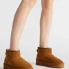 Comfy Chestnut Suede