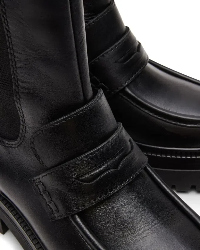 Conway Black Leather Conway Black Leather