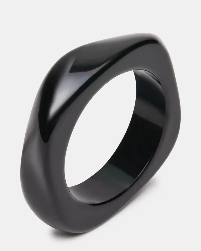 Curved Retro Bracelet Black