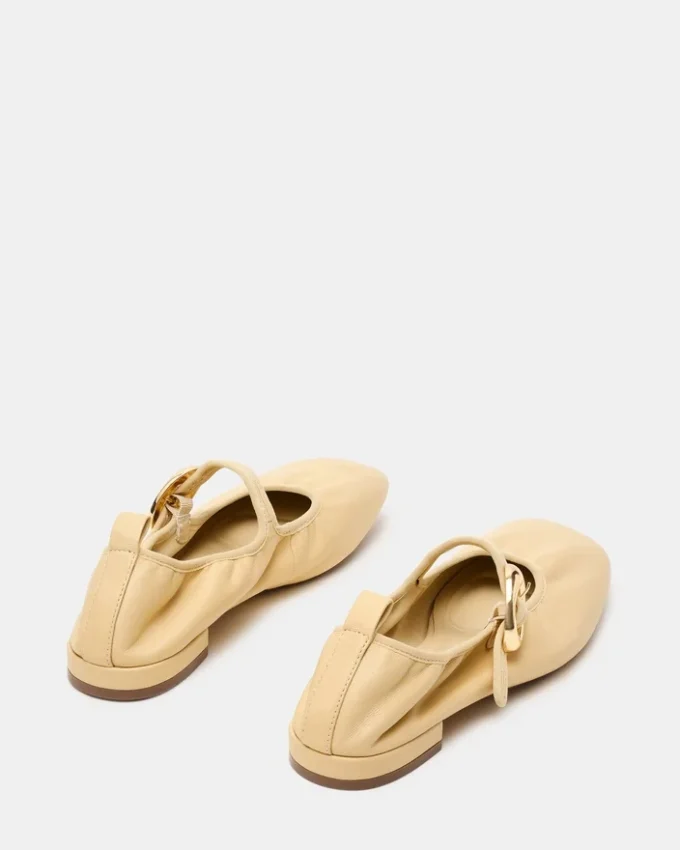 Daffia Butter Leather