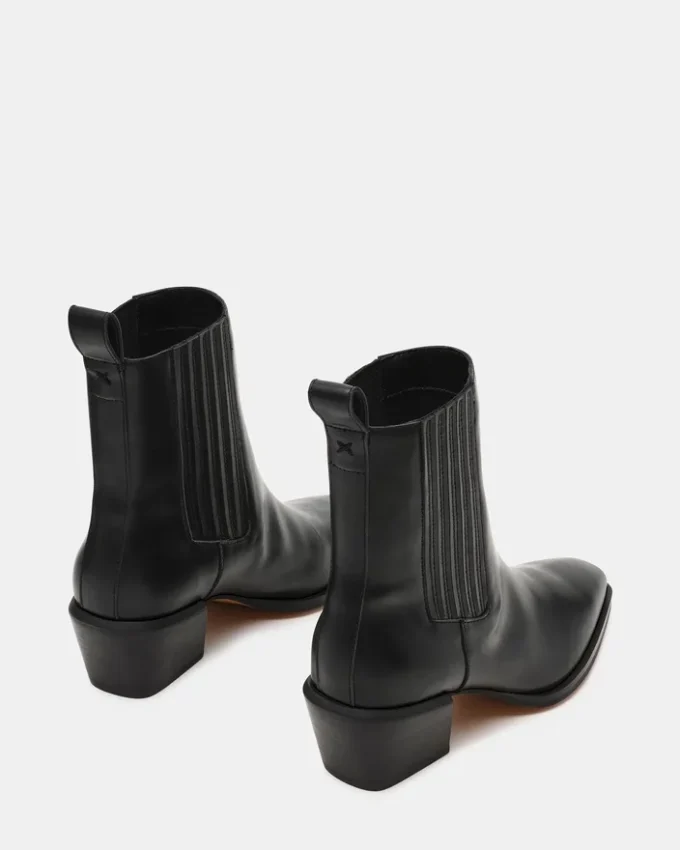 Darsen Black Leather