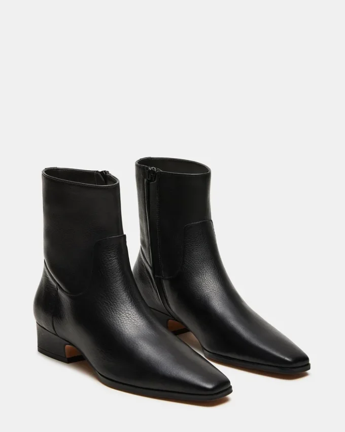 Dusty Black Leather Dusty Black Leather