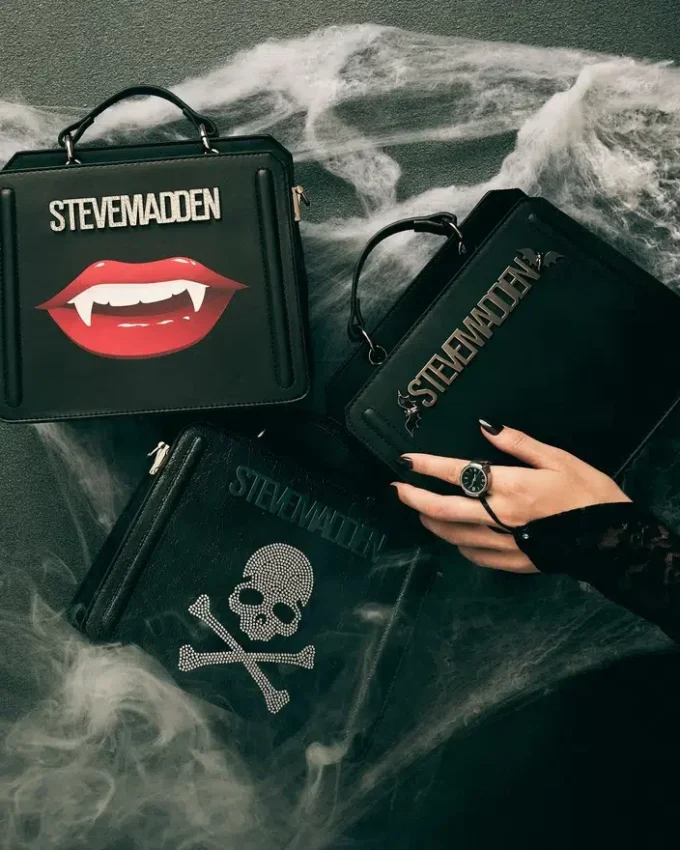 Evelyn Skull Bag Black