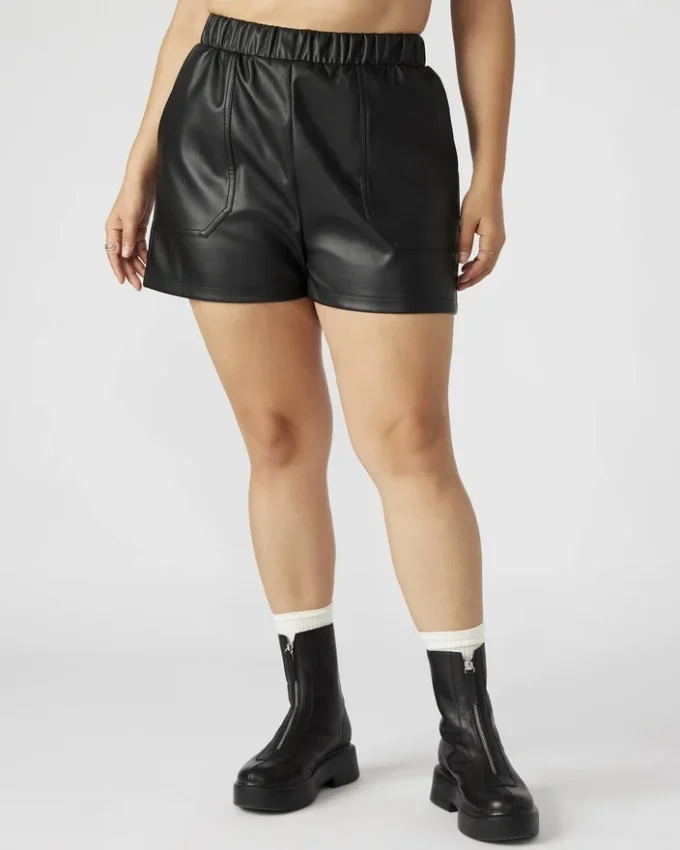 Faux the Record Short Black Faux the Record Short Black
