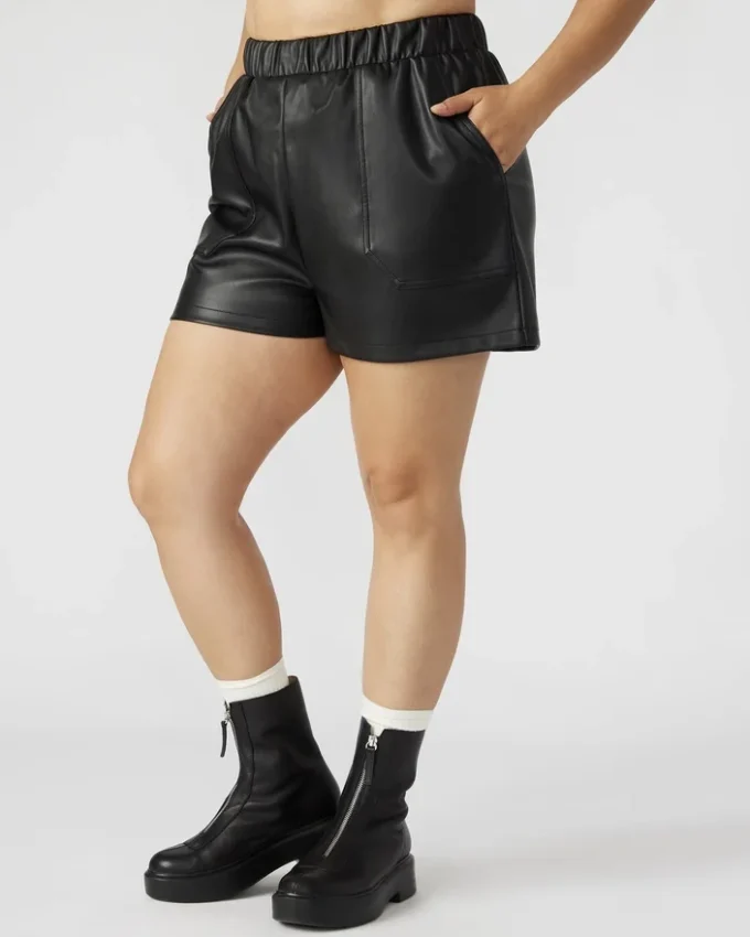 Faux the Record Short Black Faux the Record Short Black