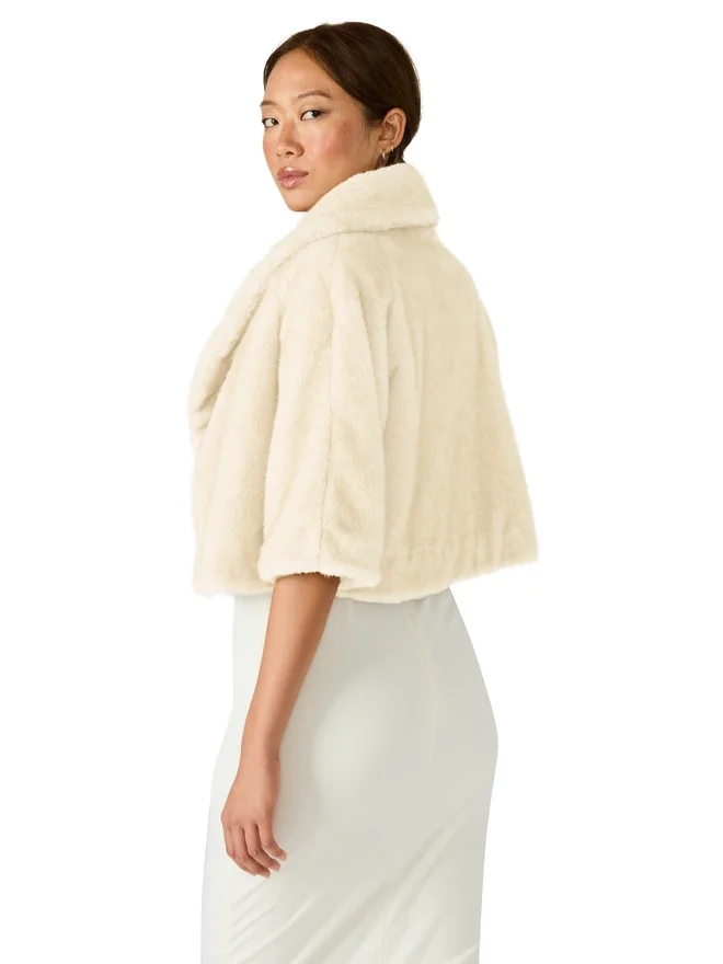 Hestia Coat Cream Hestia Coat Cream