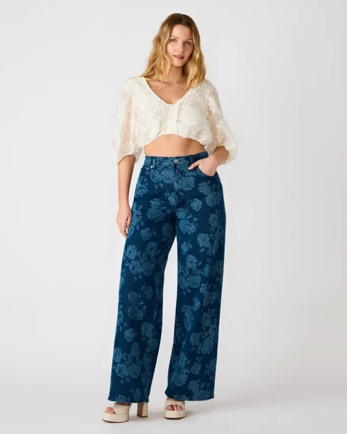 Jaxon Jean Rose Frost Jaxon Jean Rose Frost