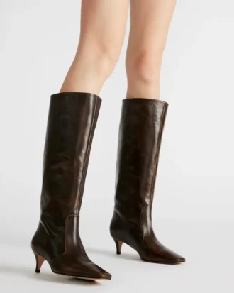 Lander Brown Distressed