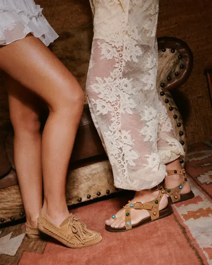 Linear Taupe Suede Linear Taupe Suede