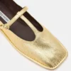 Macbeth Gold Leather Macbeth Gold Leather