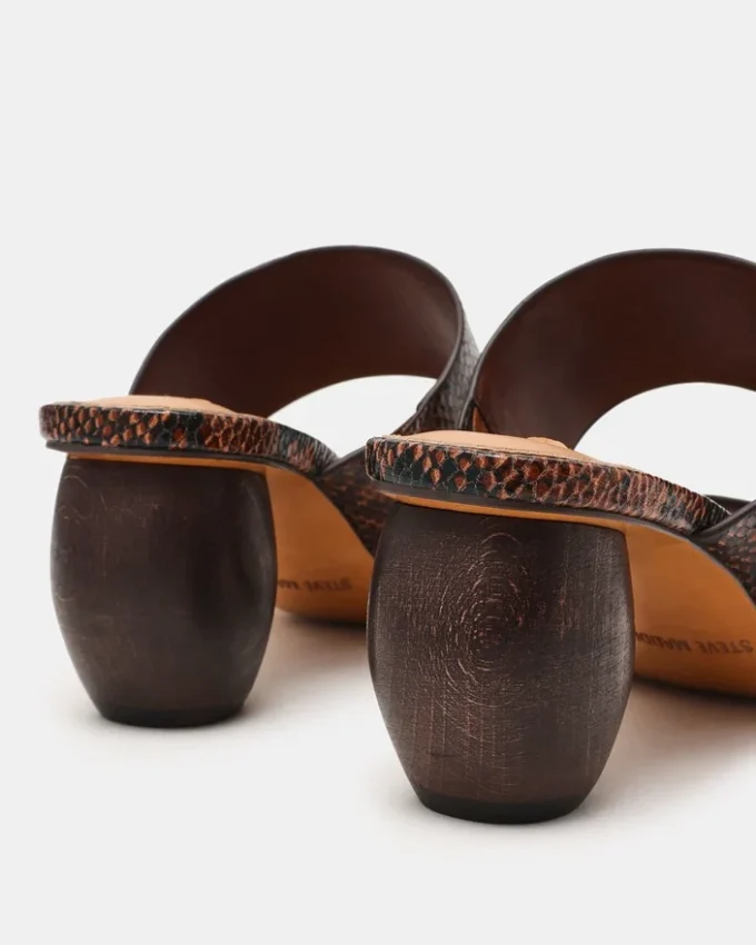 Nola Brown Snake Nola Brown Snake