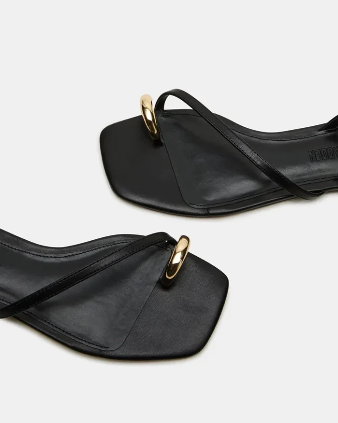 Odyssey Black Leather Odyssey Black Leather