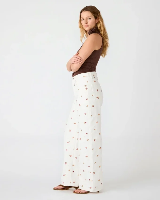 Sydnee Floral Jean Antique Sydnee Floral Jean Antique