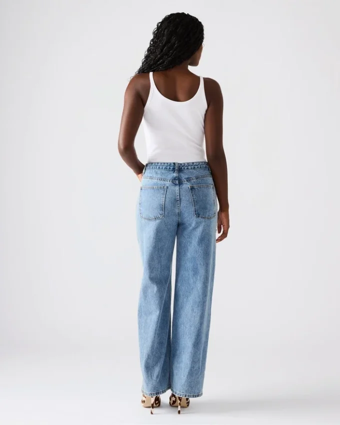 Taylor Jean Taylor Jean