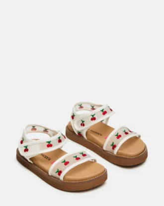 Toddlers’ Lyla White