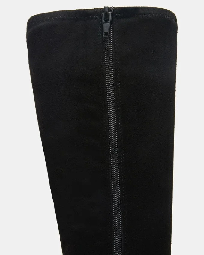 Twain Black Twain Black