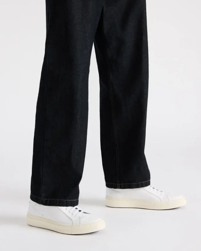 Zoii White Leather Zoii White Leather